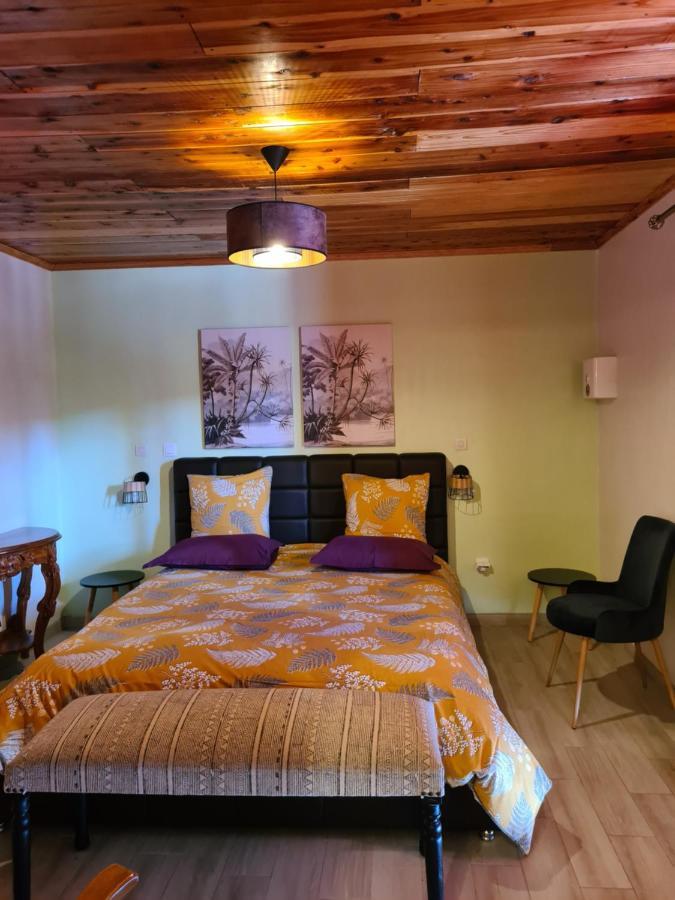 Chambres Et Tables D'Hote Du Voyageur La Plaine des Palmistes Exterior foto