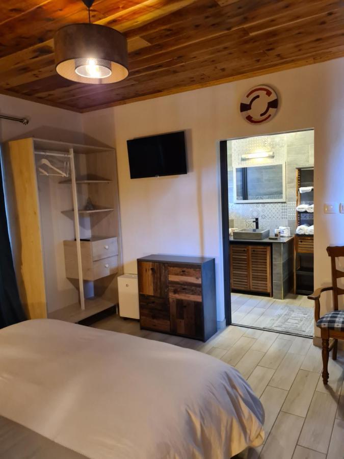 Chambres Et Tables D'Hote Du Voyageur La Plaine des Palmistes Exterior foto