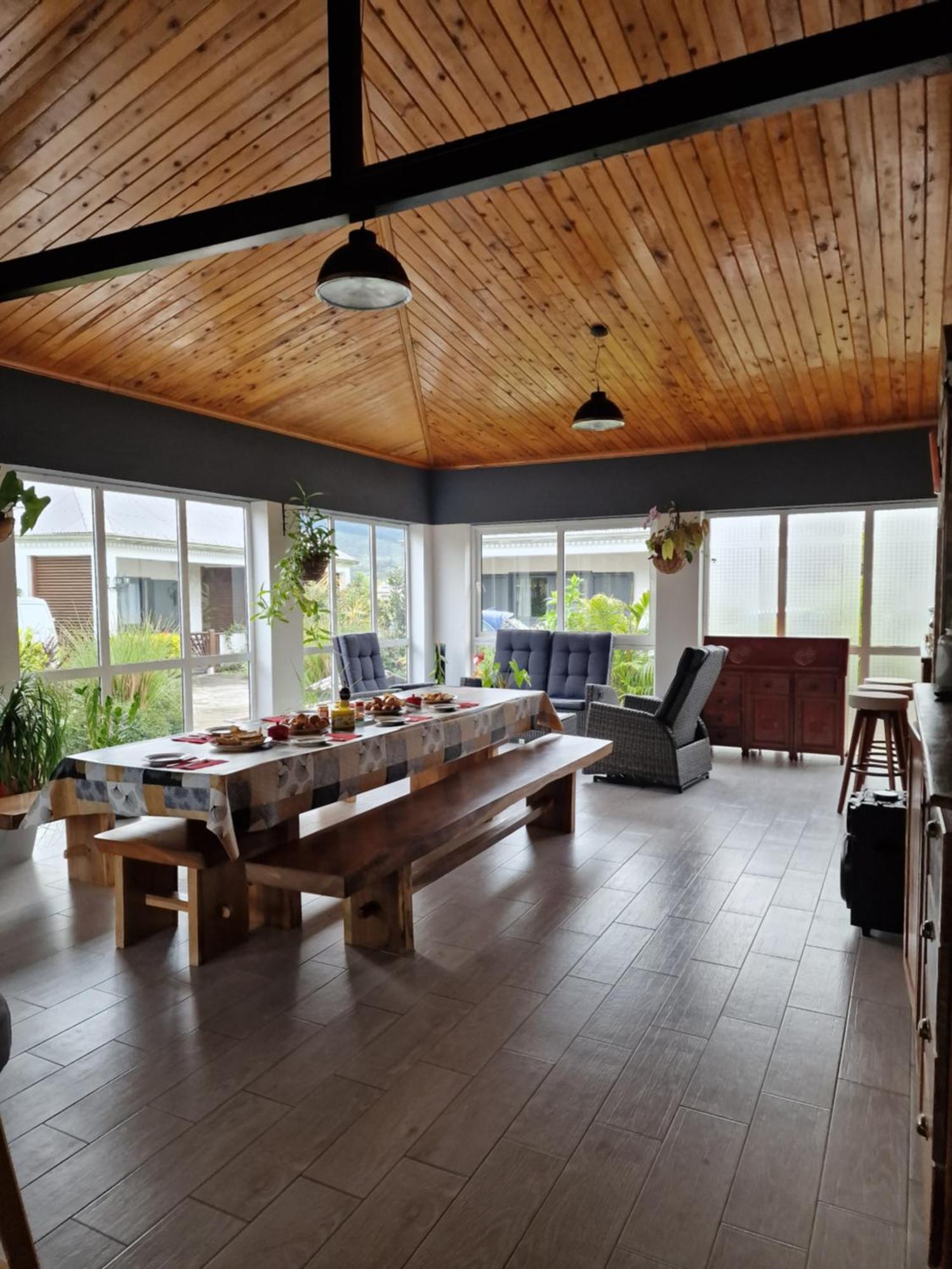 Chambres Et Tables D'Hote Du Voyageur La Plaine des Palmistes Exterior foto