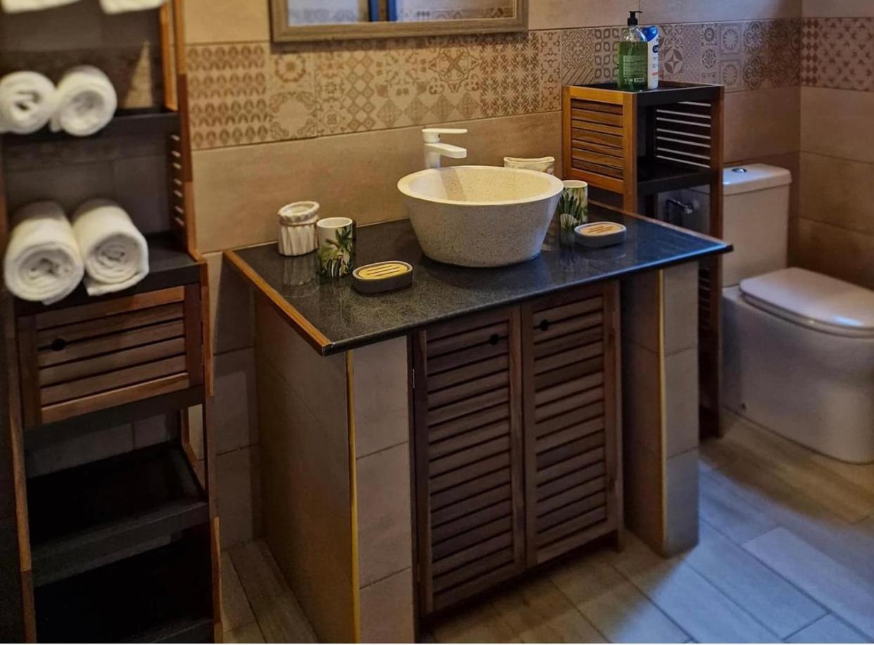 Chambres Et Tables D'Hote Du Voyageur La Plaine des Palmistes Exterior foto